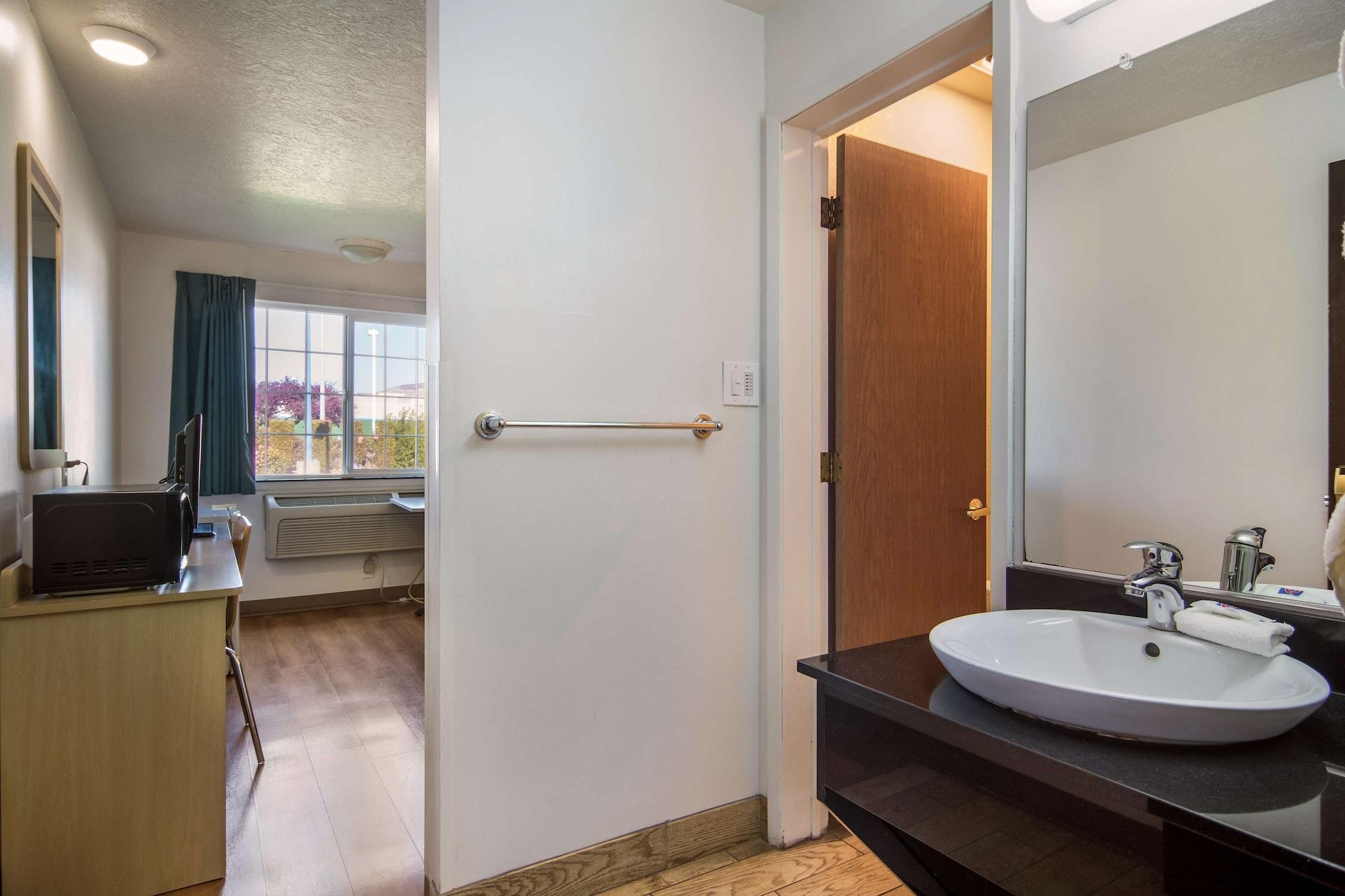 Motel 6-The Dalles, Or Екстериор снимка
